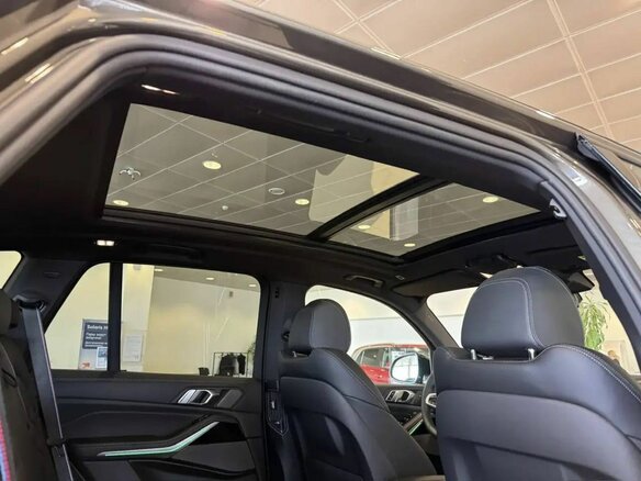 2025 BMW X5 30d IV (G05/G18) Рестайлинг, коричневый - вид 17