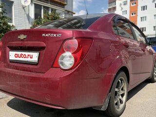 2013 Chevrolet Aveo II, красный, 550000 рублей, вид 4