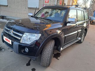 2008 Mitsubishi Pajero IV, чёрный, 1900000 рублей, вид 1