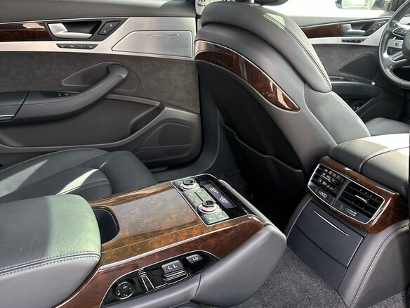 2014 Audi A8 Long III (D4), чёрный, 1850000 рублей - вид 20