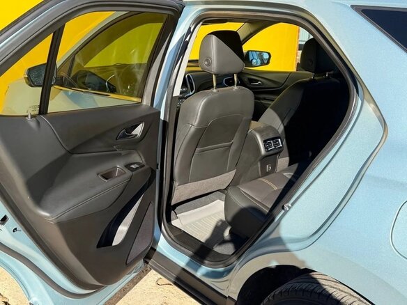 2022 Chevrolet Equinox III Рестайлинг, серый, 2980000 рублей - вид 32