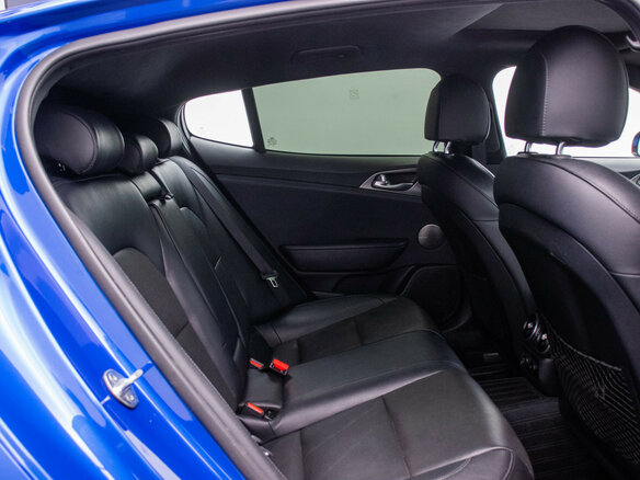 2018 Kia Stinger I, синий, 2843000 рублей - вид 10