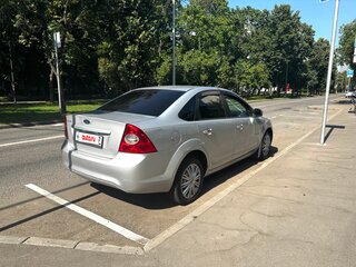 2011 Ford Focus II Рестайлинг, серебристый, 590000 рублей, вид 4