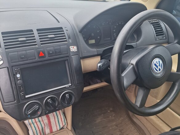 2002 Volkswagen Polo IV, зелёный, 330000 рублей - вид 6