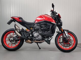 2021 Ducati Monster 937, красный, 819000 рублей, вид 1