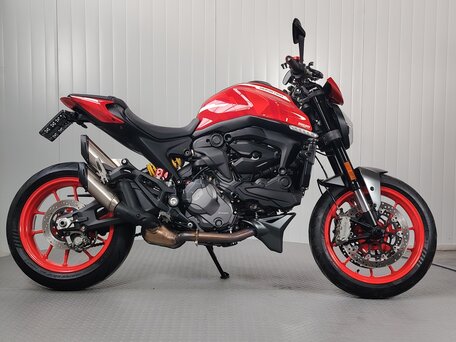 2021 Ducati Monster 937, красный, 819000 рублей, вид 1