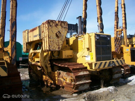 1986 Komatsu D355, золотистый, 3240000 рублей, вид 1