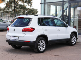 2015 Volkswagen Tiguan I Рестайлинг, белый, 1559000 рублей, вид 4