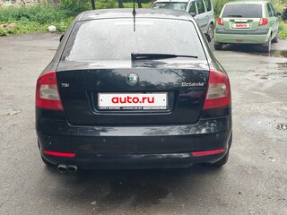 2013 Skoda Octavia II (A5) Рестайлинг, чёрный, 599000 рублей, вид 3