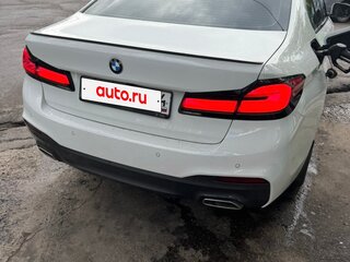 2018 BMW 5 серии 520d xDrive VII (G30/G31/G38), белый, 4099000 рублей, вид 4