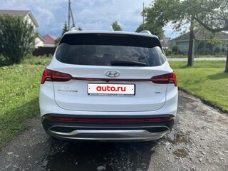 2021 Hyundai Santa Fe IV Рестайлинг, белый, 3300000 рублей, вид 4
