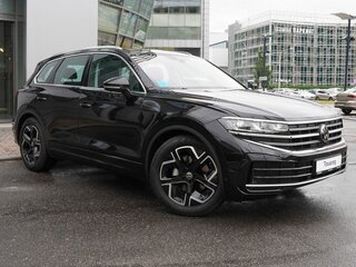 2026 Volkswagen Touareg III Рестайлинг, синий, 12000000 рублей, вид 3