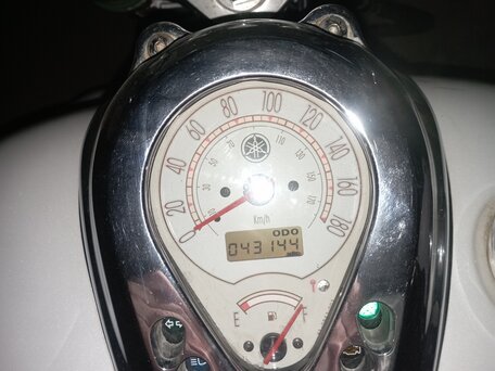 2003 Yamaha XVS400 Drag Star, белый, 450000 рублей, вид 4