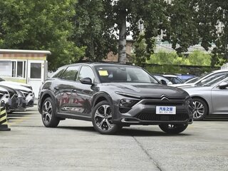 2026 Citroen C5 X, серый, 2476000 рублей, вид 3