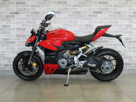 2022 Ducati Streetfighter V2, красный, 1572000 рублей, вид 4