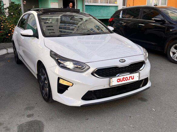 2018 Kia Ceed III, белый, 1350000 рублей