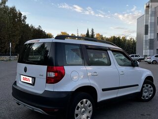 2013 Skoda Yeti I, белый, 790000 рублей, вид 3