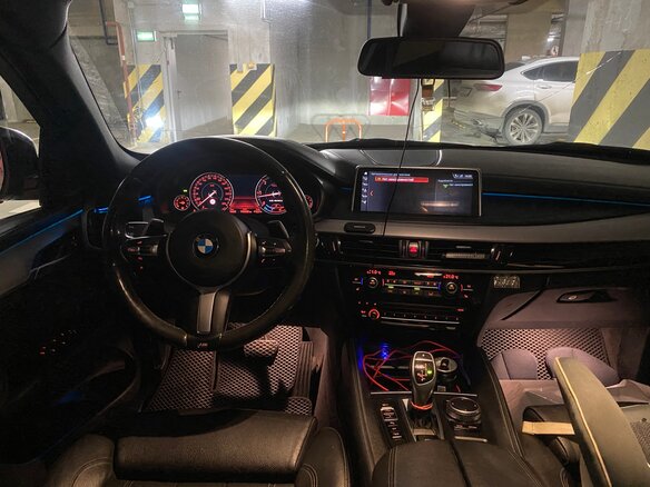 2017 BMW X6 40d II (F16), белый, 3800000 рублей - вид 8