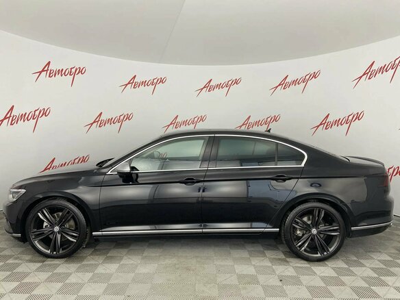 2018 Volkswagen Passat B8, чёрный - вид 1