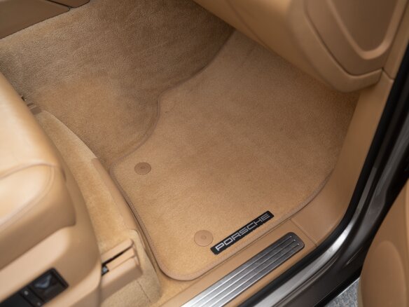 2008 Porsche Cayenne I Рестайлинг (957), бежевый, 4000000 рублей - вид 13
