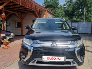 2019 Mitsubishi Outlander III Рестайлинг 3, чёрный, 2450000 рублей, вид 1