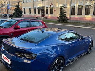 2018 Chevrolet Camaro VI Рестайлинг, синий, 2190000 рублей, вид 2