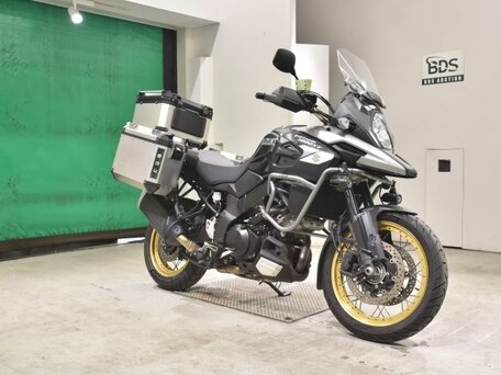 2017 Suzuki V-Strom 1000, серебристый, 650000 рублей, вид 2