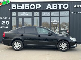 2011 Skoda Octavia II (A5) Рестайлинг, чёрный, 748000 рублей, вид 3