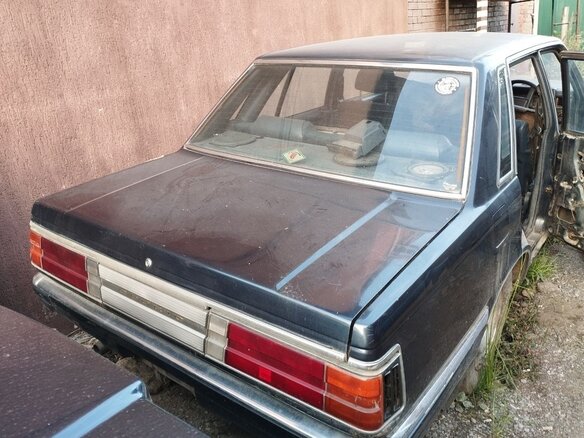 1985 Nissan Cedric VI (Y30), синий, 150000 рублей - вид 4
