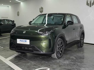 2026 Leapmotor A10 53 kWh, зелёный, 2295000 рублей, вид 1