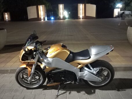 2003 Buell Lightning, золотистый, 500000 рублей, вид 1