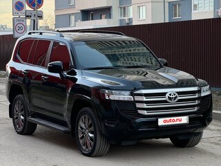 2022 Toyota Land Cruiser 300 Series, чёрный, 9500000 рублей, вид 3