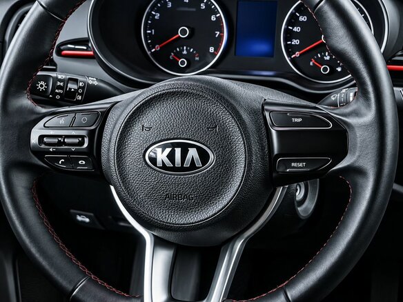 2020 Kia Rio X-Line IV, белый - вид 20