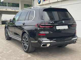 2026 BMW X7 40i I (G07) Рестайлинг, чёрный, 17500000 рублей, вид 4