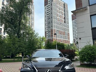 2019 Lexus ES 250 VII, чёрный, 4050000 рублей, вид 2