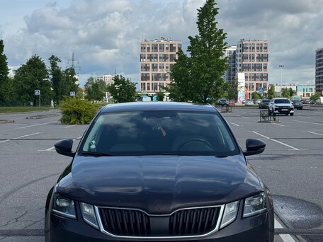 2020 Skoda Octavia III (A7) Рестайлинг, чёрный, 1400000 рублей, вид 3
