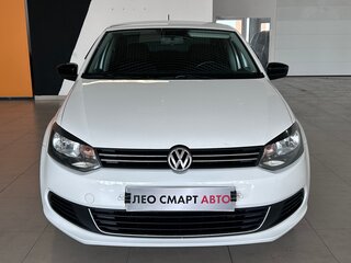 2013 Volkswagen Polo V, белый, 760000 рублей, вид 2