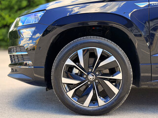 2025 Skoda Karoq DSG7 I, чёрный, 3100000 рублей, вид 4