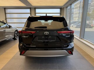 2026 Toyota Highlander IV (XU70), чёрный, 5490000 рублей, вид 5