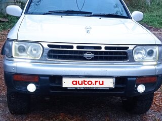 2000 Nissan Terrano II Рестайлинг 2, белый, 600000 рублей, вид 1