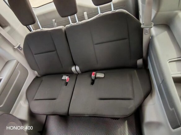 2017 Honda Stepwgn V, белый, 1699999 рублей - вид 8