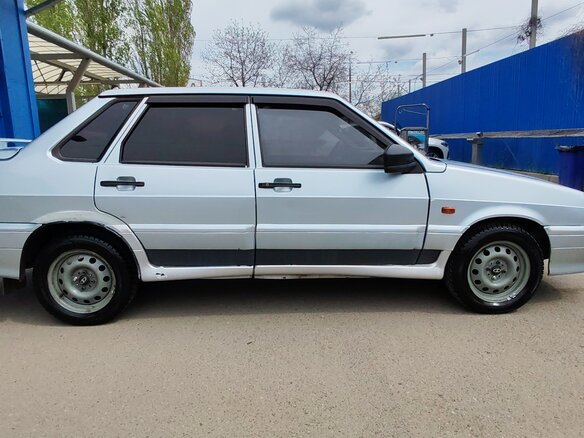 1998 Lada (ВАЗ) 2115, голубой, 130000 рублей - вид 2