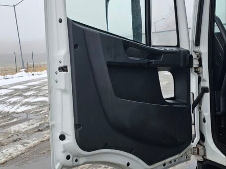 2015 Iveco EuroCargo, белый, 2850000 рублей, вид 5