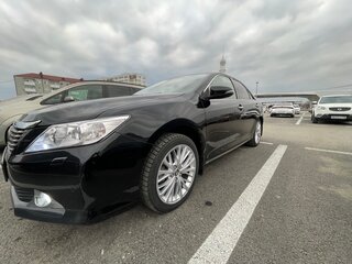 2012 Toyota Camry VII (XV50), чёрный, 1820000 рублей, вид 2