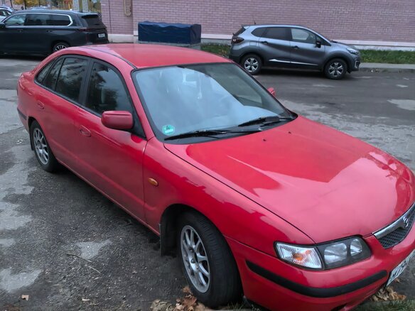 2001 Mazda 626 V (GF), красный, 150000 рублей - вид 4