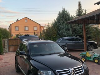 2006 Volkswagen Touareg I, чёрный, 990000 рублей, вид 3