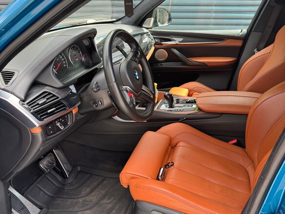 2017 BMW X5 M II (F85), голубой, 4500000 рублей - вид 7