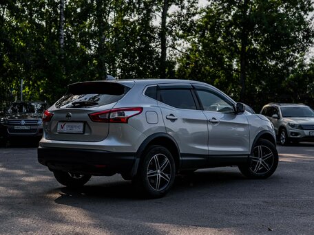 2018 Nissan Qashqai II, серебристый, 1562000 рублей, вид 2
