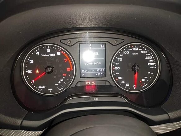 2022 Audi Q2 L 35 TFSI I Рестайлинг, красный, 1550000 рублей - вид 21