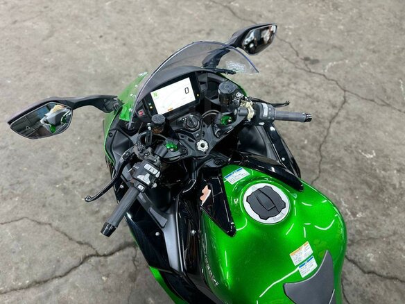 2022 Kawasaki Ninja H2 SX, чёрный, 1790000 рублей - вид 24